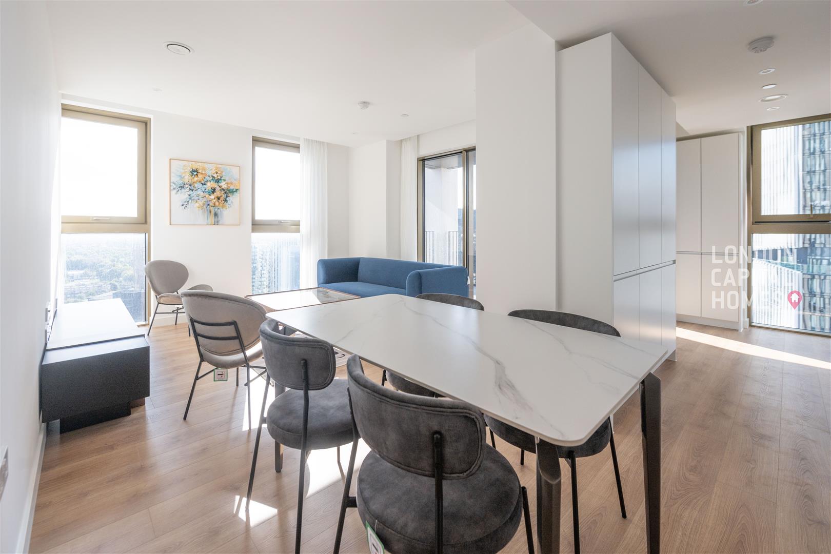 2 bed property in One Thames Quay, 222 Marsh Wall, LONDON